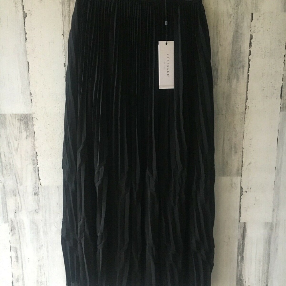 KEEPSAKE Follow The Sun Maxi Skirt Black Pleated